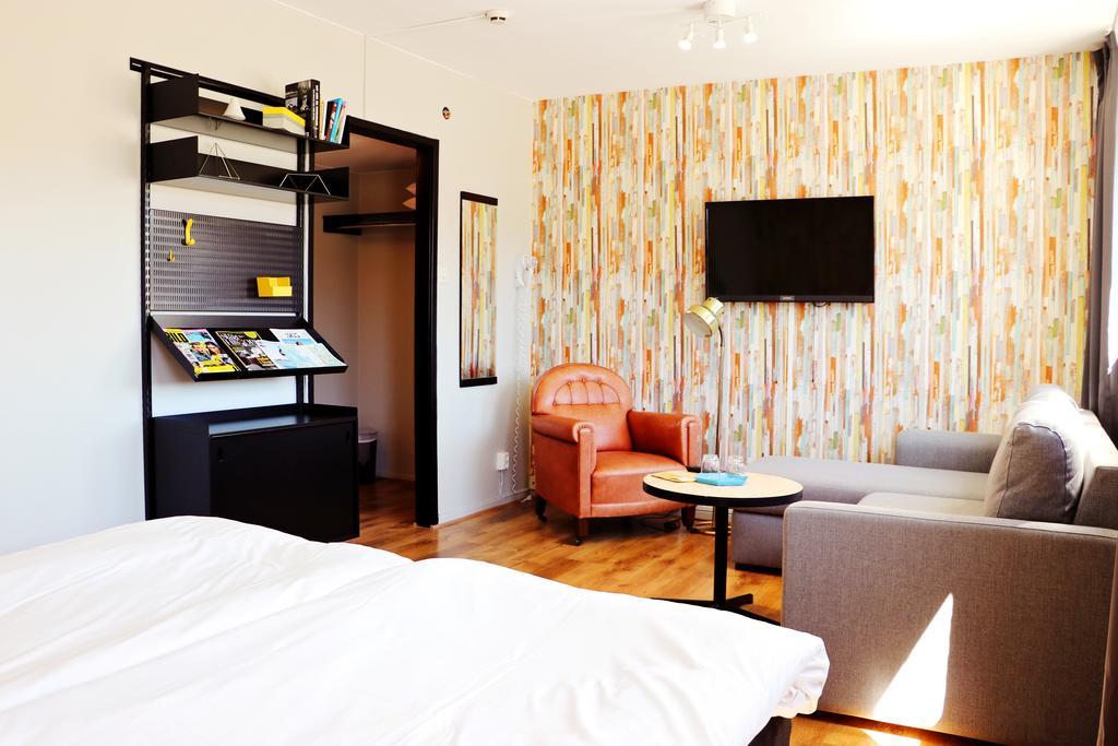 Hotell Kungsljus, Budgethotell Vastervik Ngoại thất bức ảnh