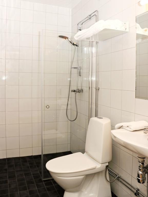 Hotell Kungsljus, Budgethotell Vastervik Ngoại thất bức ảnh