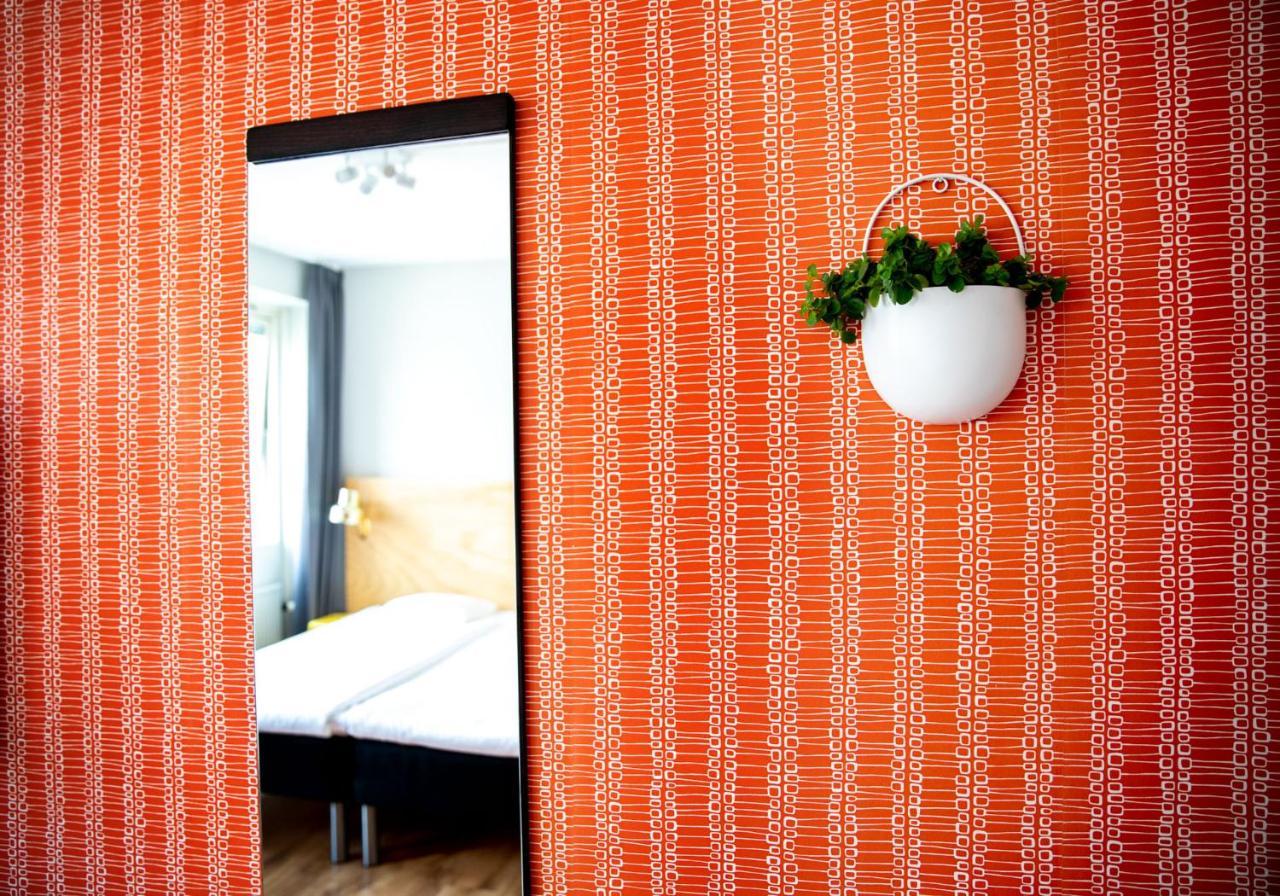 Hotell Kungsljus, Budgethotell Vastervik Ngoại thất bức ảnh