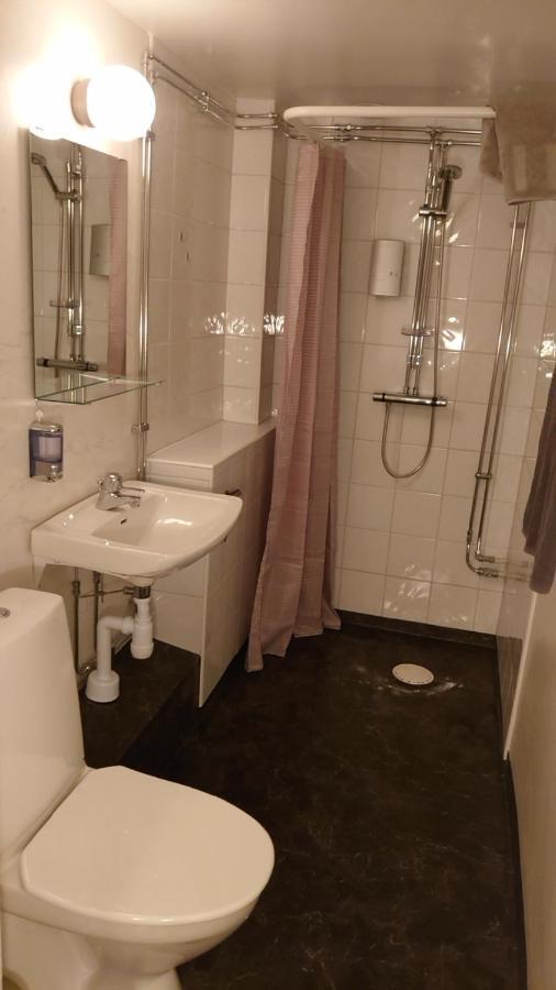 Hotell Kungsljus, Budgethotell Vastervik Ngoại thất bức ảnh